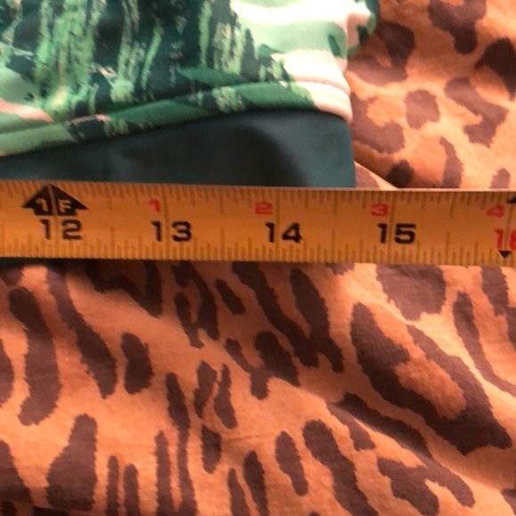 𝅺Mossimo XL green floral bikini top slightly padded push up with underwire - Picture 6 of 12